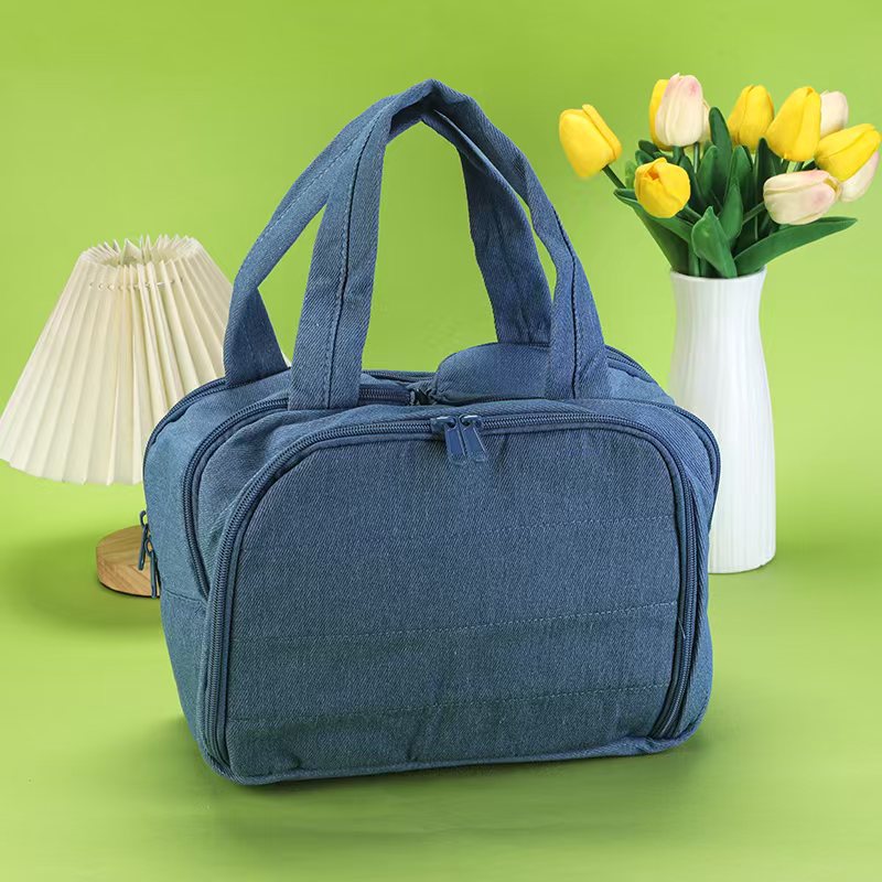 Large Capacity Travel Makeup Bag