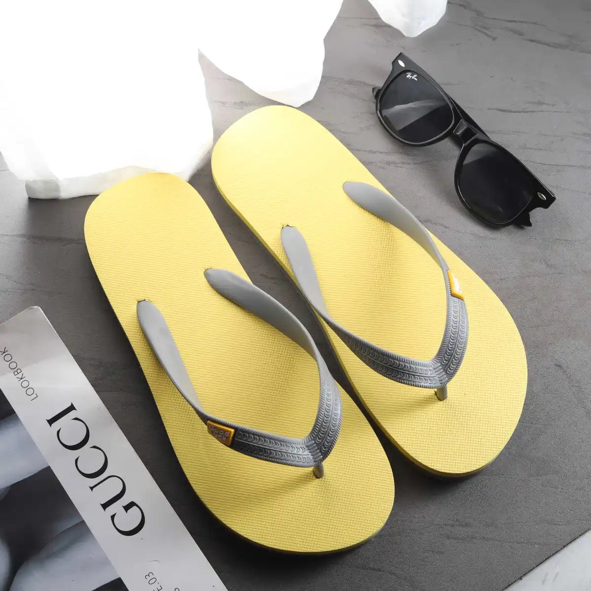 Men's Candy Color Flip-Flops – Lightweight Summer Slides